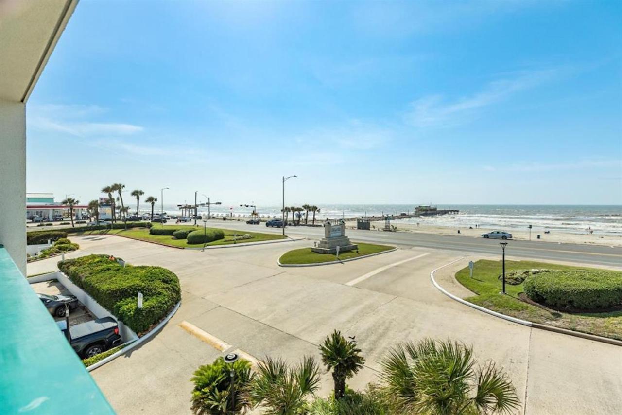 Casa Del Mar A Step To Shore Galveston Ngoại thất bức ảnh